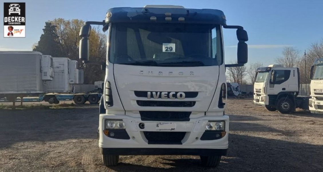 https://admin.usados.rutasurtrucks.com.ar/uploads/croped/2025-06-25-01-24-09WhatsApp Image 2025-06-25 at 10.20.43.jpeg